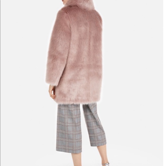 Mauve Luxury Faux Fur Coat - Picture 3 of 3
